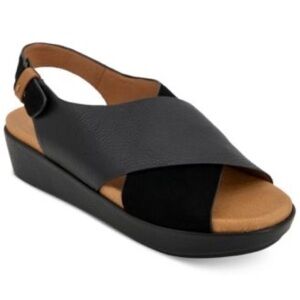 NEW IN BOX gentle souls by kenneth cole lori sandals